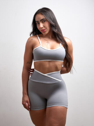 Short Pretina Cruzada Gris Sesgos Blanco
